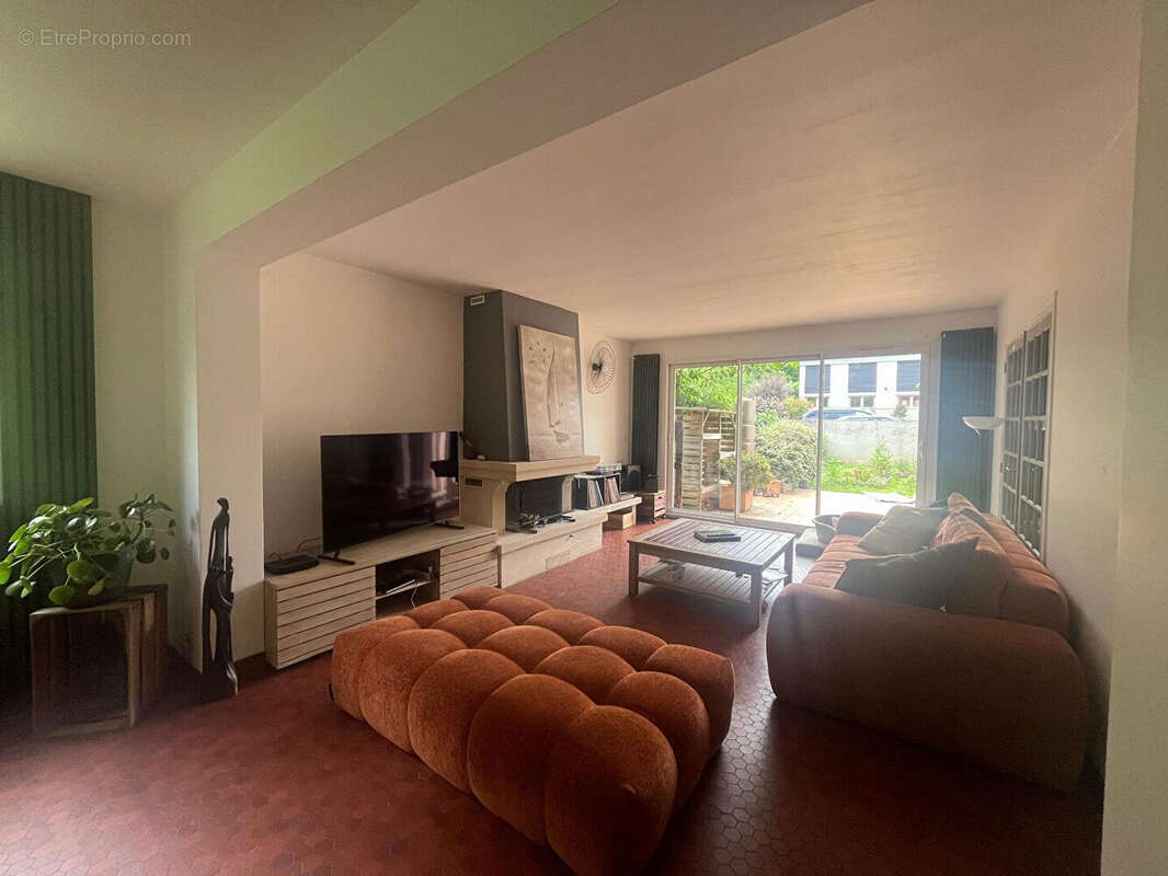 Maison Cergy 9 pièces 150.09 m2 - photo 3