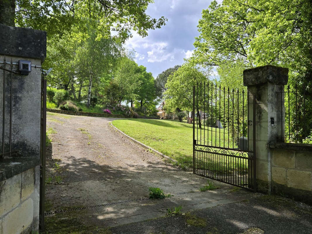 Maison à VILLAMBLARD