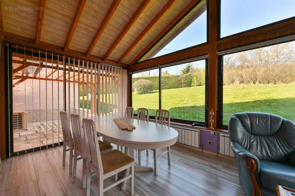 Maison à SAINTE-CONSORCE