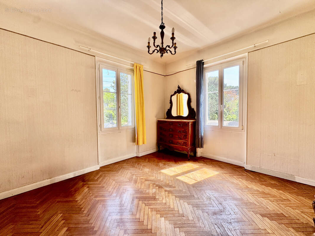 Appartement à MARSEILLE-13E