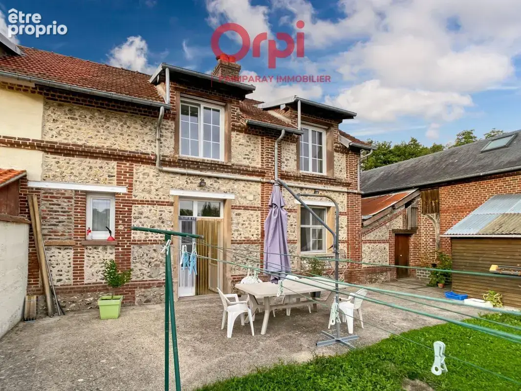 Maison à PERRIERS-SUR-ANDELLE