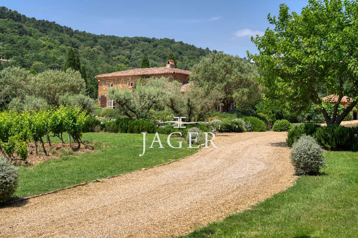 Maison à LA GARDE-FREINET
