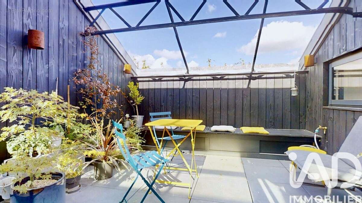 Photo 3 - Commerce à PANTIN