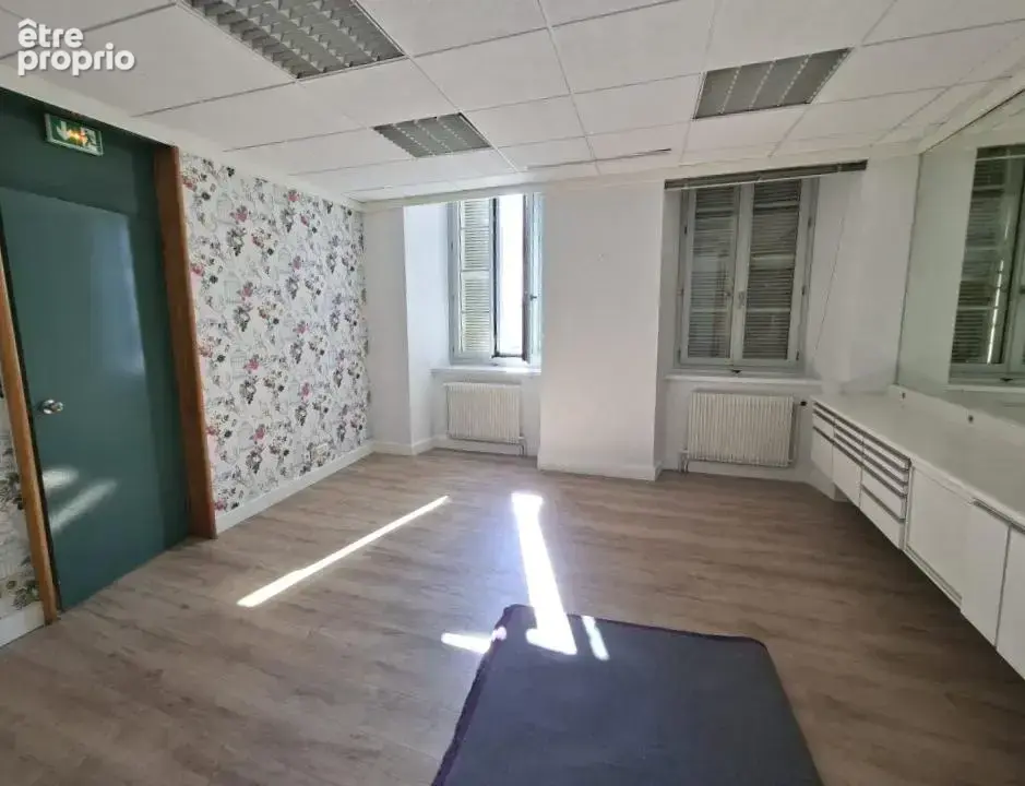Appartement 358 m² à Saint-Gaudens  - photo 2