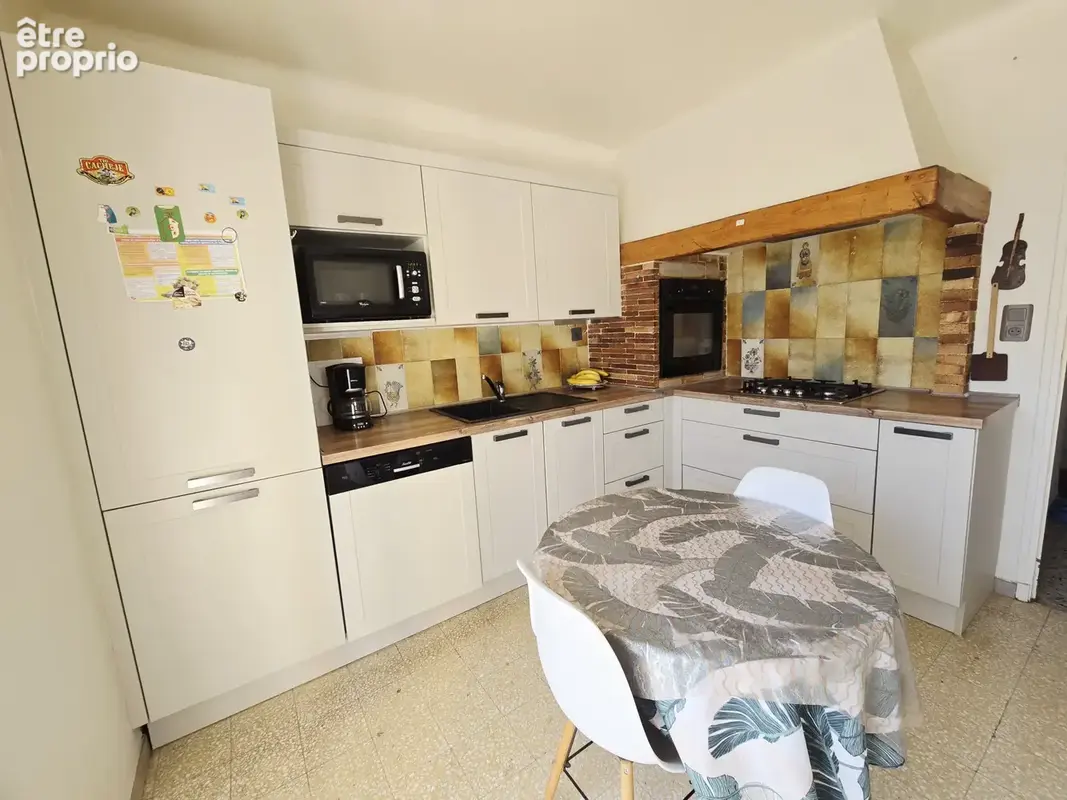 Le pontet   maison 102 m2   3 chambres   garage 26 m2   forage   climatisation - photo 8