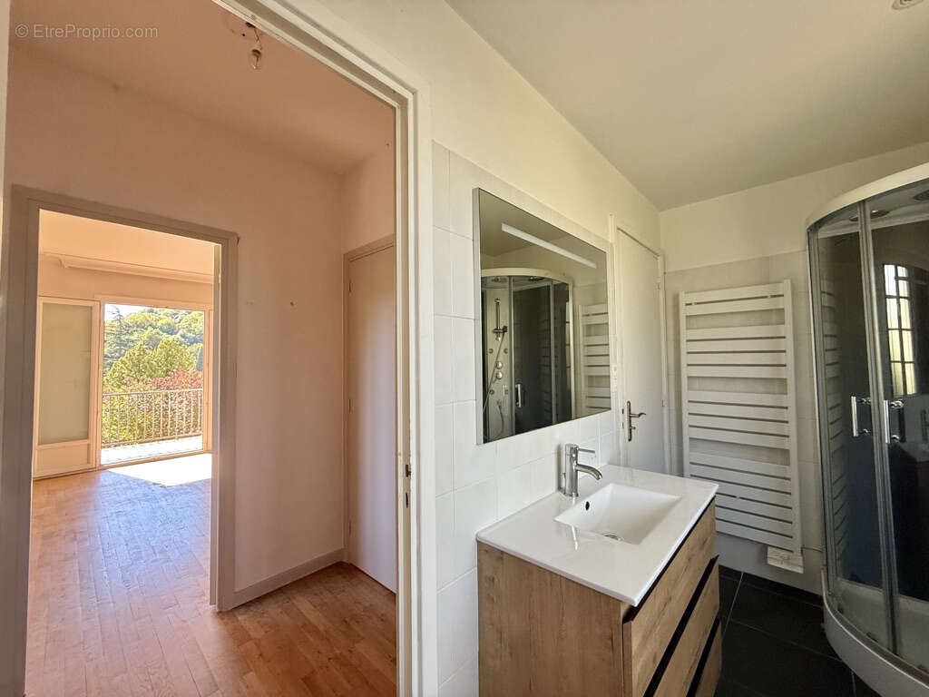 Maison à SAINT-PERAY