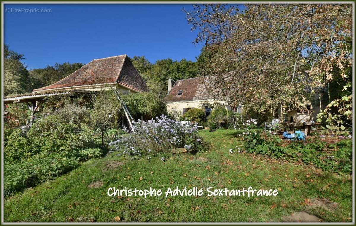 Dans cadre préservé, ancienne ferme rénovée et sa dépendance, piscine, sur 6.7 ha de terres - photo 14