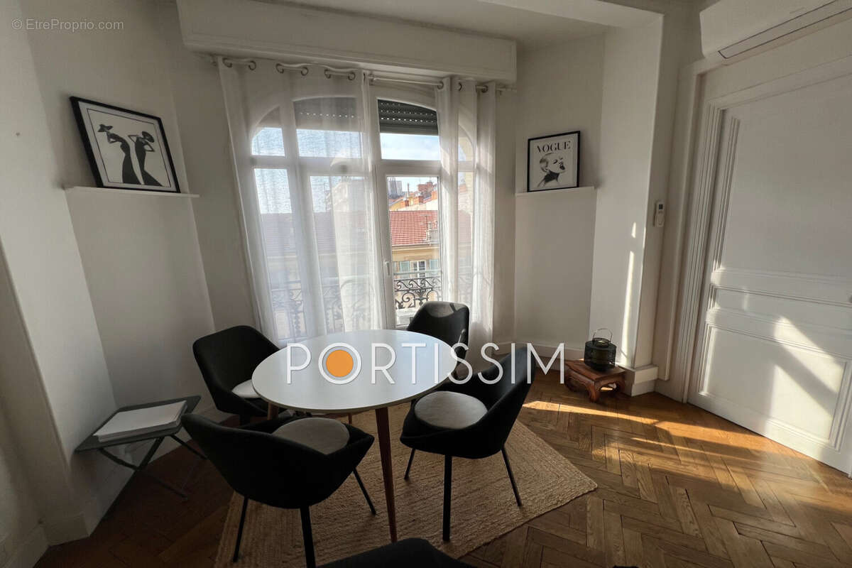 Appartement à NICE