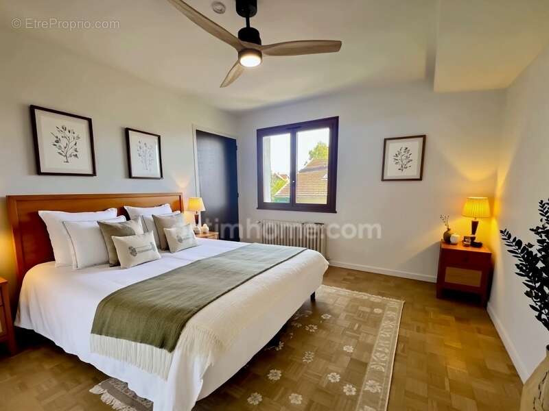 Appartement à PRINGY