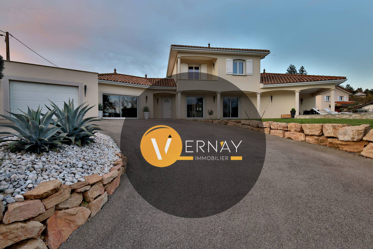 Maison à SAINT-JUST-CHALEYSSIN