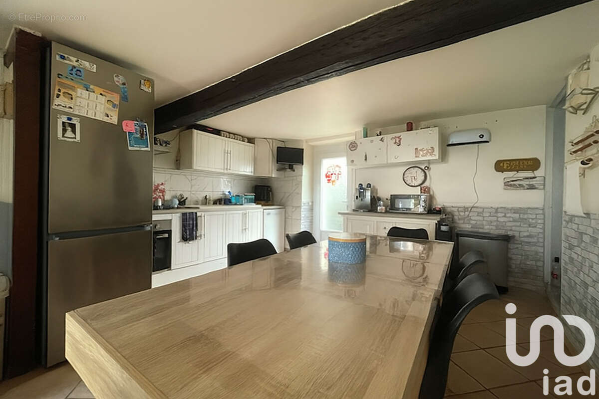 Photo 2 - Maison à ETREPILLY