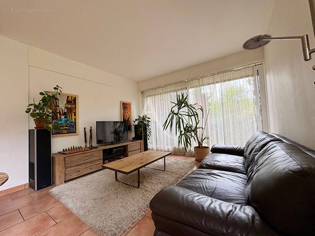 Appartement à GIF-SUR-YVETTE