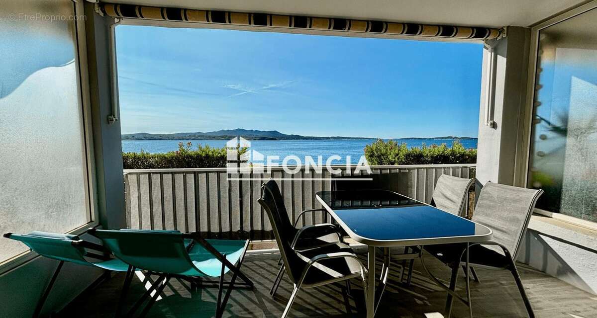 Appartement à SANARY-SUR-MER