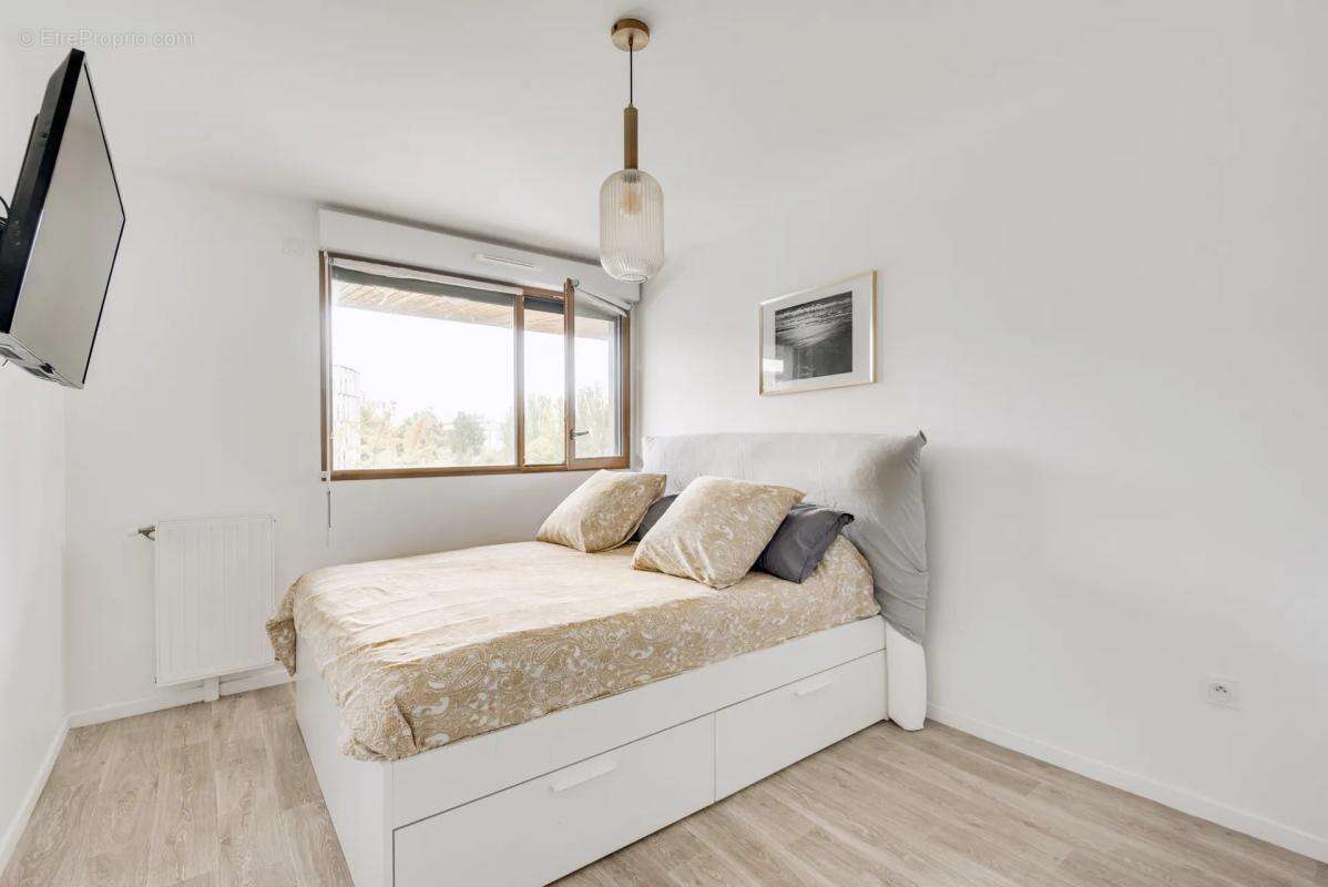 Appartement à L'ILE-SAINT-DENIS