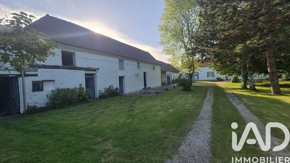 Maison 167 m² à Caours  - photo 4