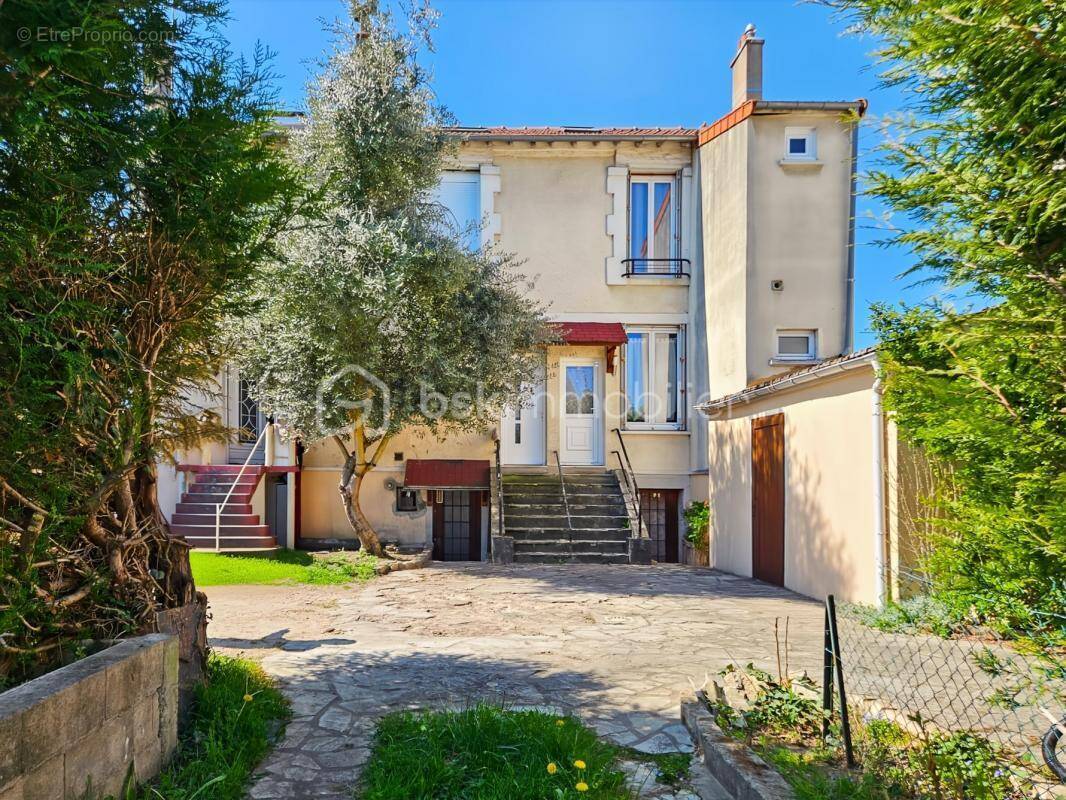 Maison à AULNAY-SOUS-BOIS