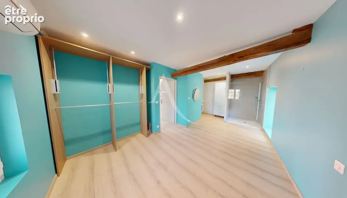SMARVES - Propriété d'exception rénovée avec ascenseur, 5 chambres et terrain de 4 100 m² - DPE C - photo 6