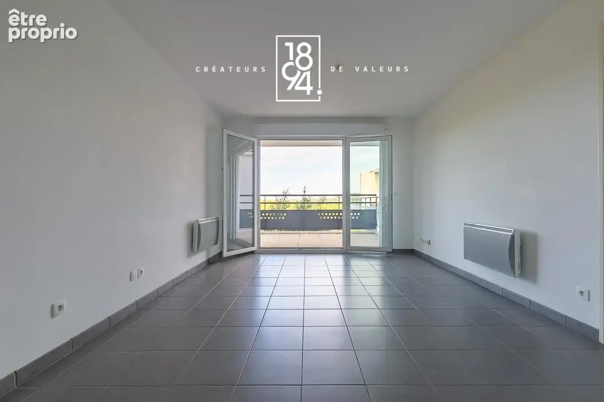 T2 avec terrasse et stationnement - photo 7