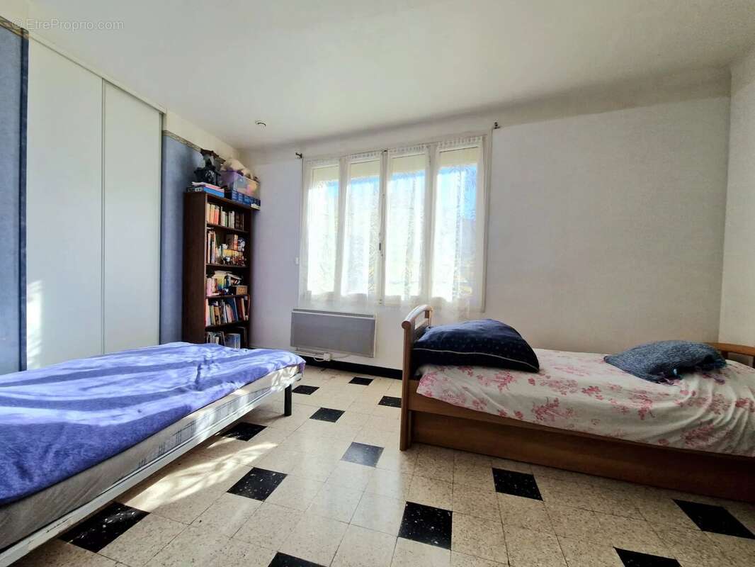 Maison de villa T5 - photo 4
