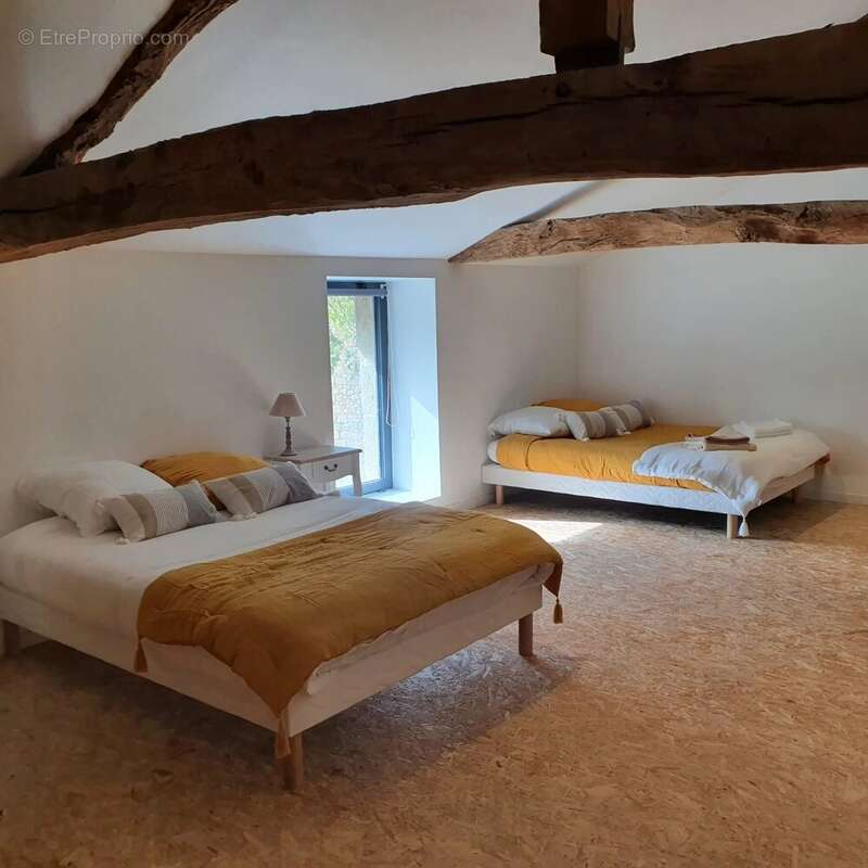 Maison à SAINT-VINCENT-DE-LAMONTJOIE