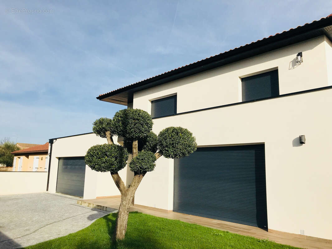 Maison à CUGNAUX