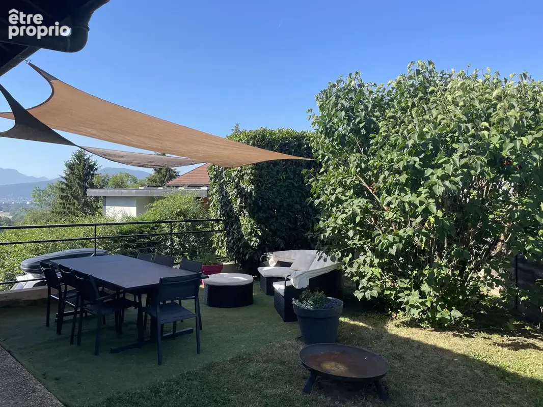 Immobilier de prestige : maison avec terrasse en vente à Annecy - photo 3
