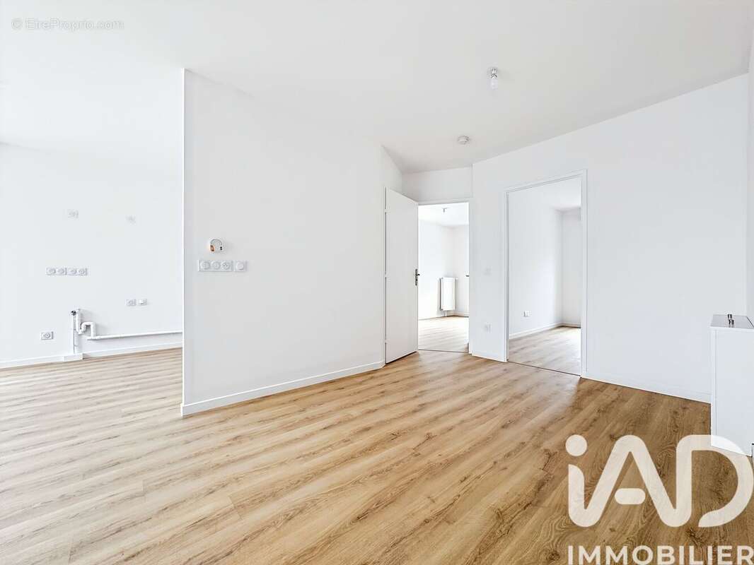 Photo 3 - Appartement à VILLENEUVE-LA-GARENNE