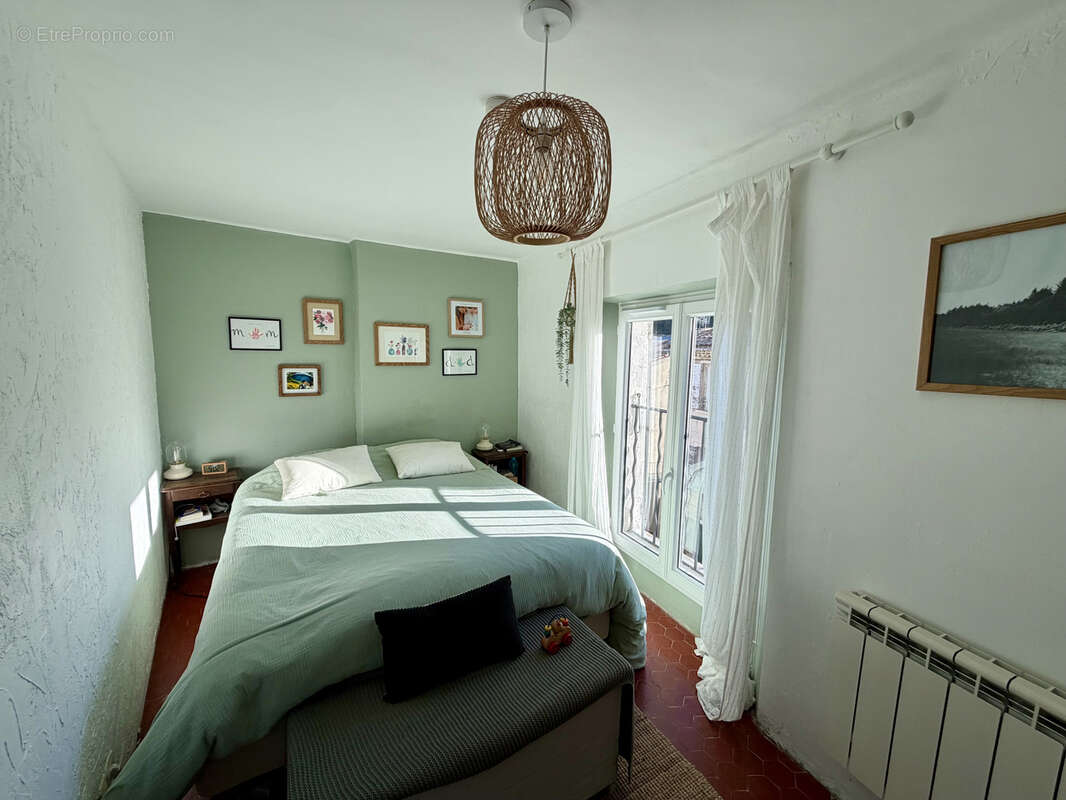 Appartement à MEYRARGUES