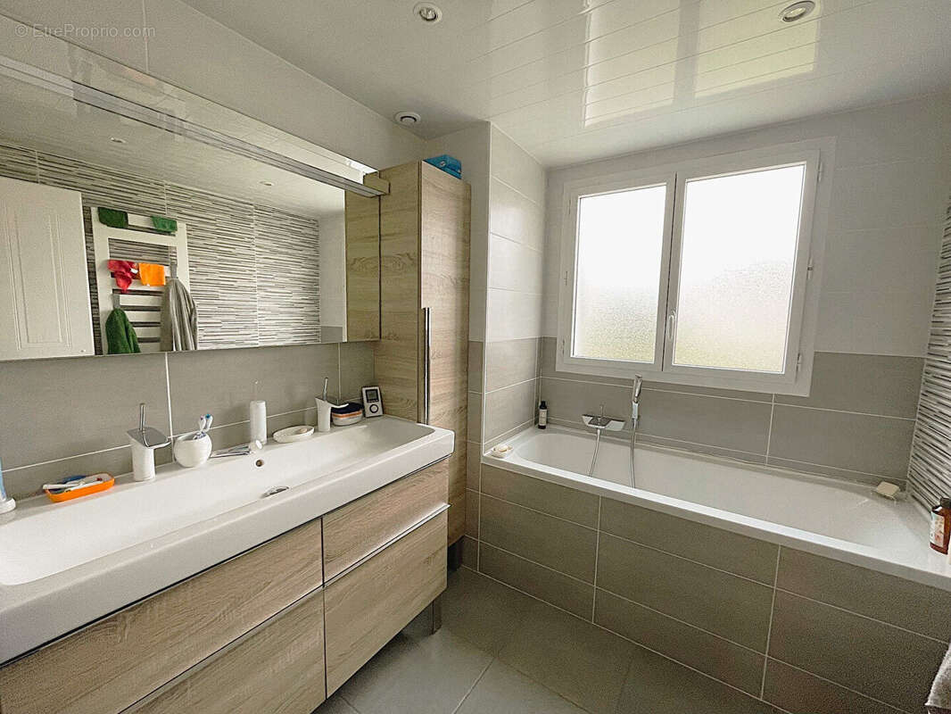 Maison à LE PLESSIS-BOUCHARD