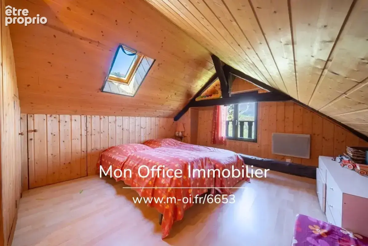 Référence : 6653-MBE. - Maison 110m² et 1200m² de terrain - photo 8