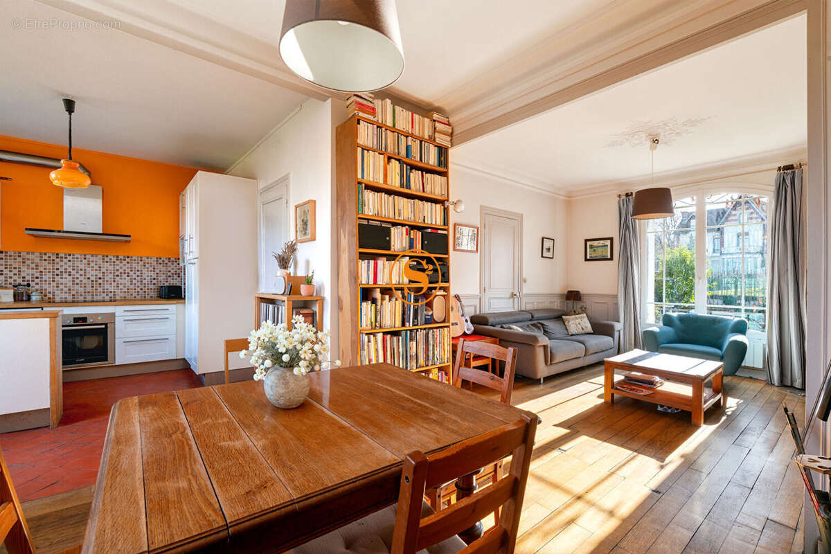 Maison à ORRY-LA-VILLE