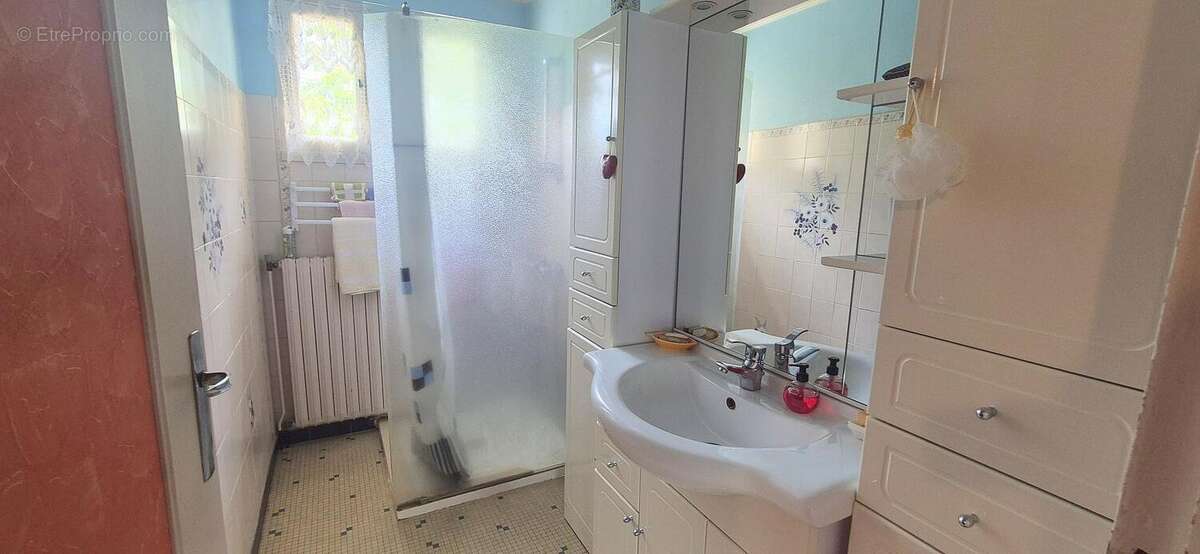 Maison 100 m² à Varennes-Saint-Sauveur  - photo 14
