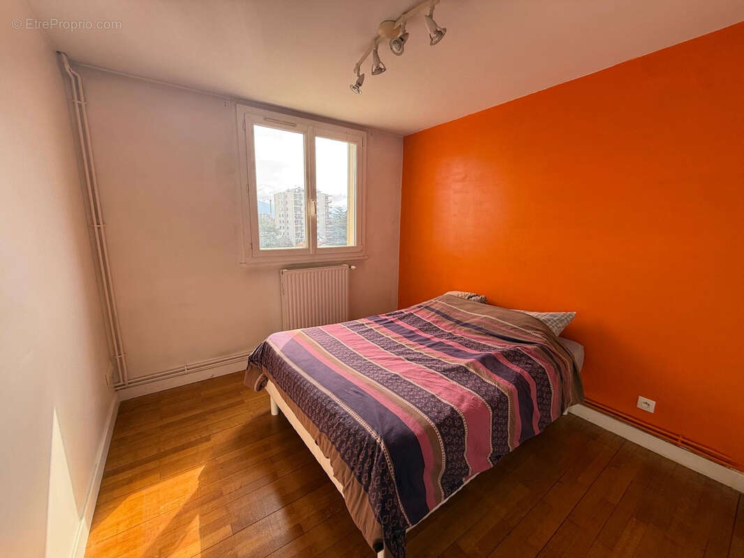 Appartement à SEYSSINET-PARISET