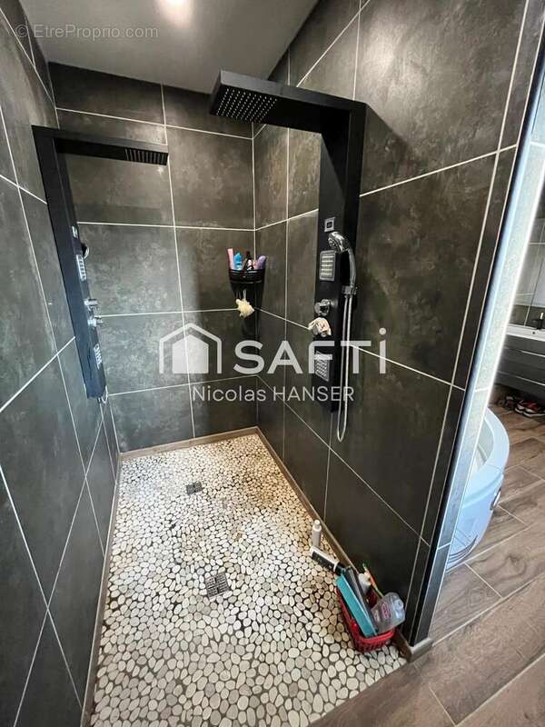 Photo 6 - Maison à BESSEGES