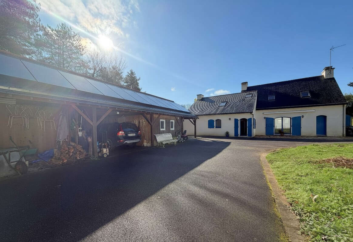 Maison à PLOEREN