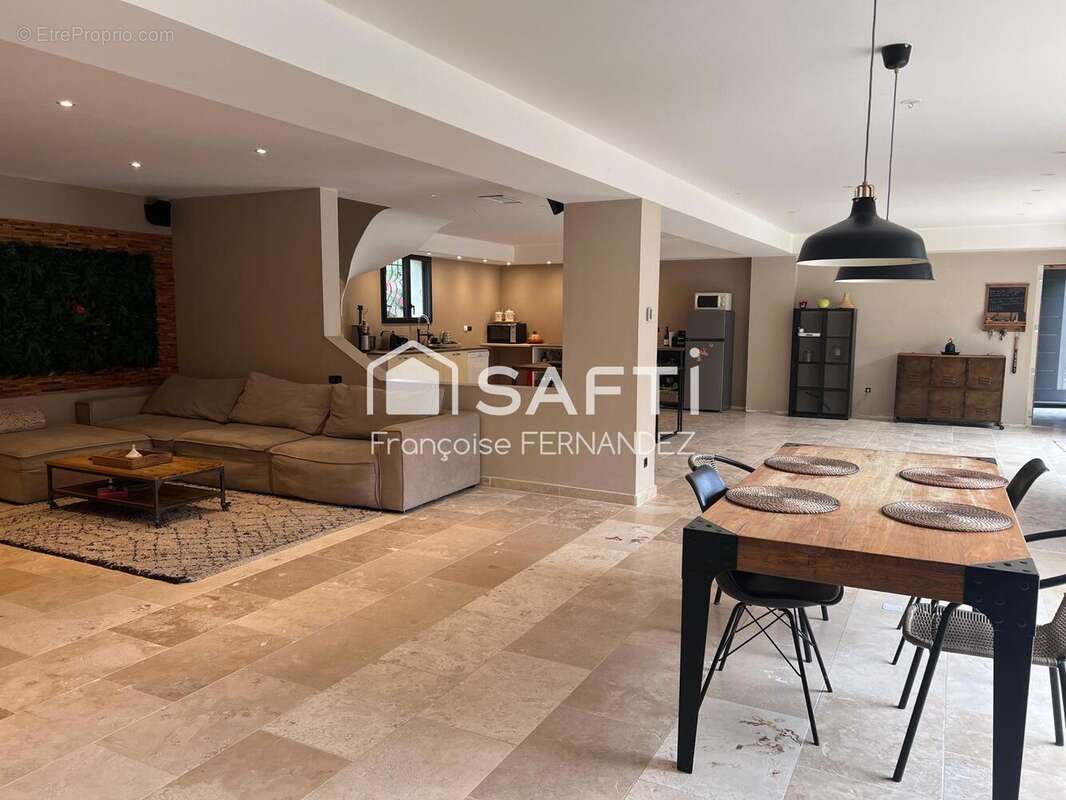 Photo 3 - Maison à CAROMB