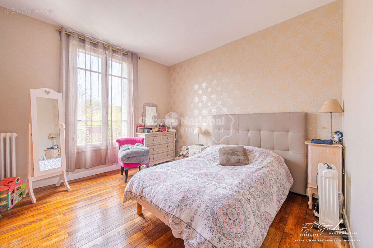 Maison à SAINT-LEU-LA-FORET