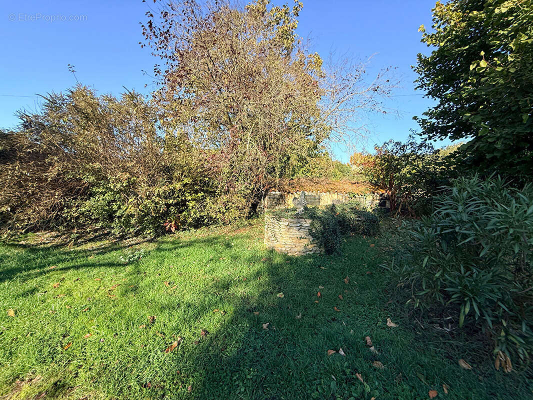 Maison à DOUE-LA-FONTAINE