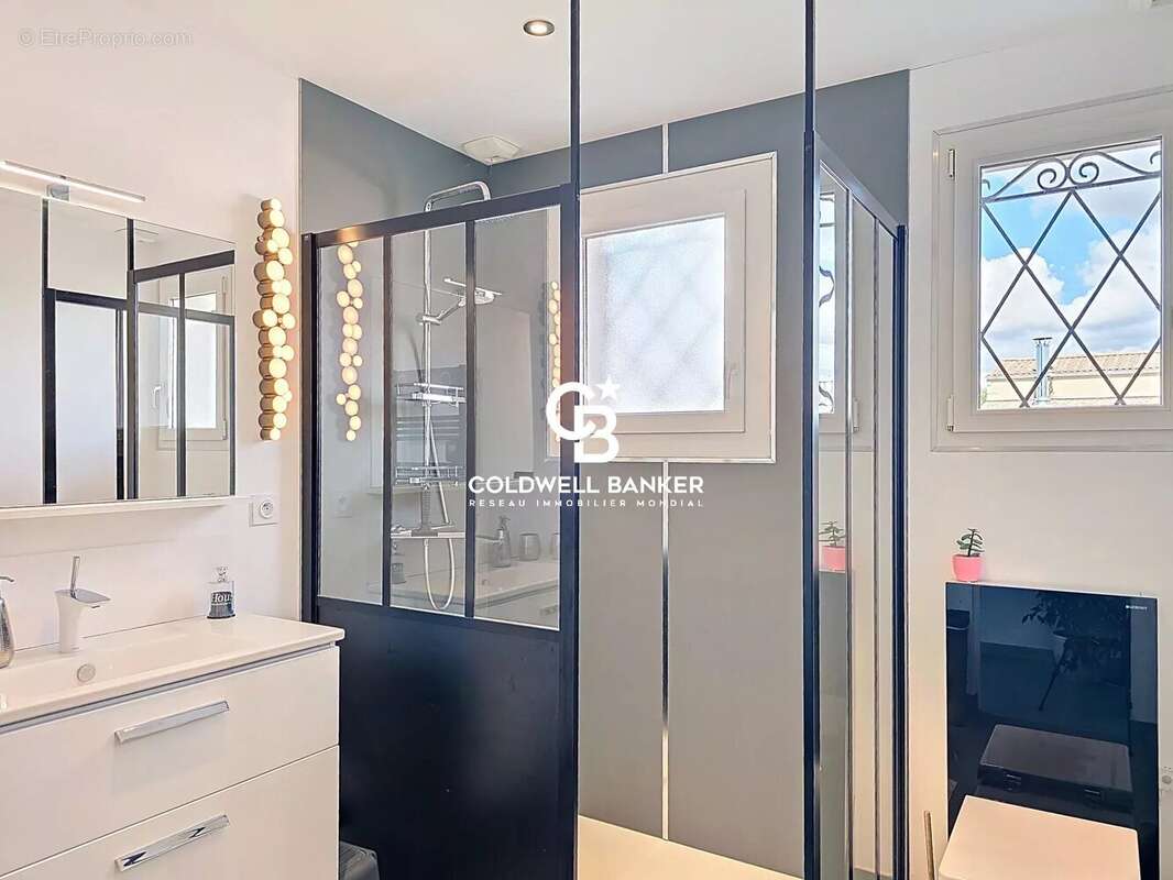 Maison à SAINT-MICHEL-EN-L'HERM