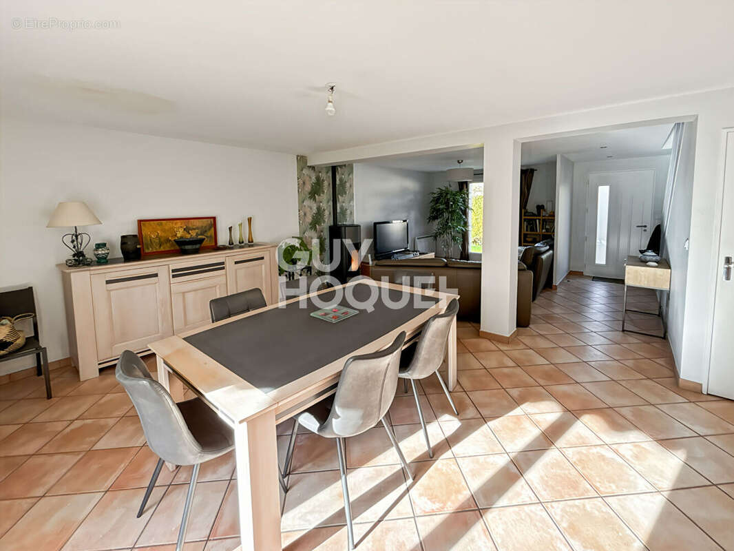 Maison à LA HOUSSAYE-EN-BRIE