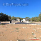 Terrain à SAINT-BAUZILLE-DE-MONTMEL