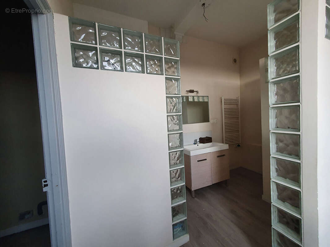 Appartement à SAINT-QUENTIN