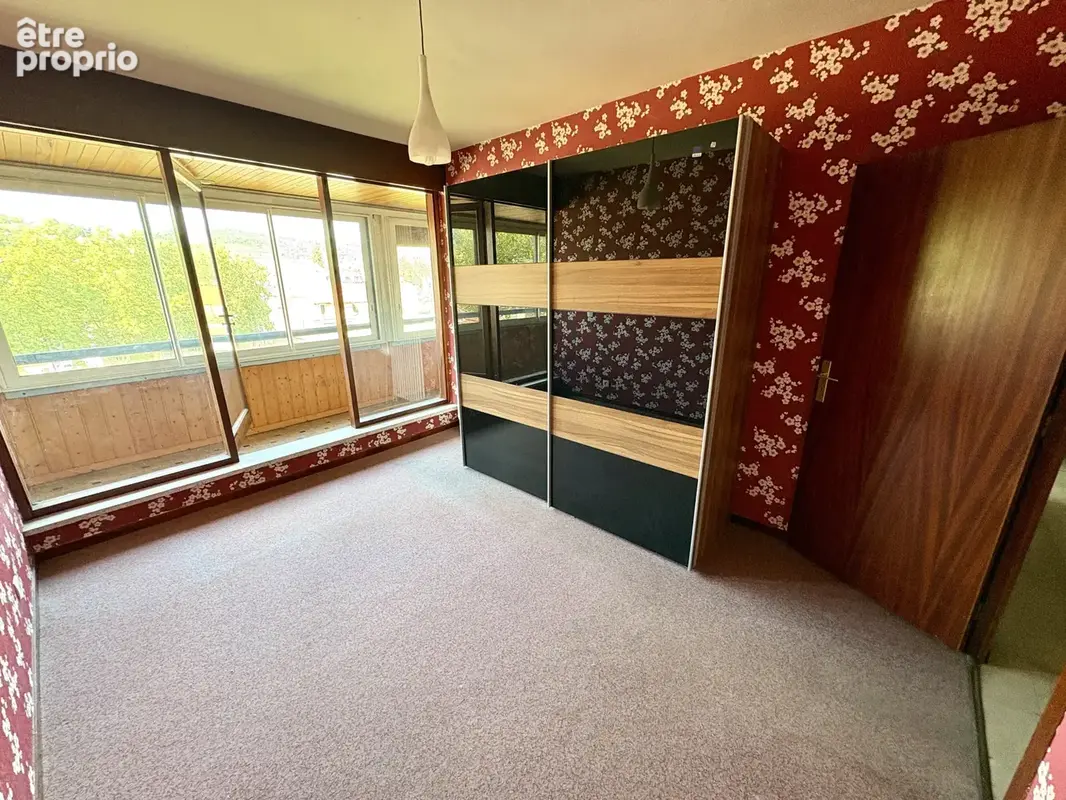 Appartement t2 / dernier étage / balcon / ascenseur / cave / garage fermé / chamalières - photo 7