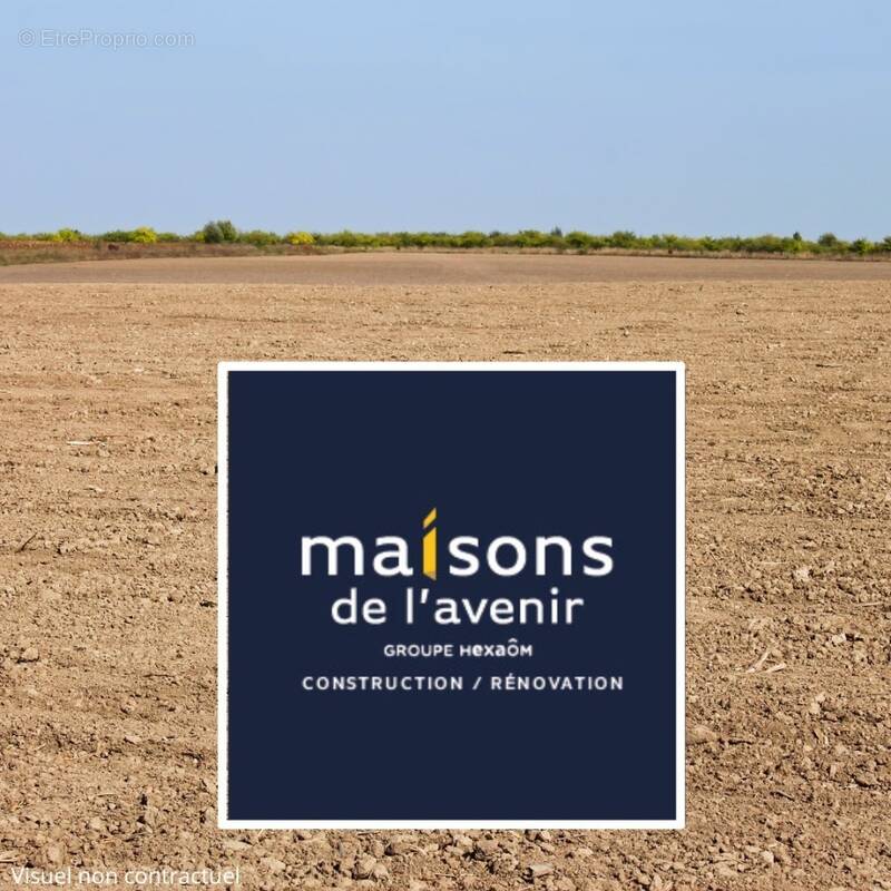 Terrain à LANHOUARNEAU