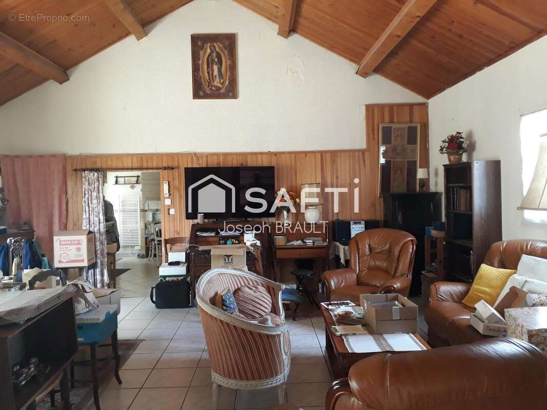 Maison 129 m² à Saint-Sebastien-Sur-Loire  - photo 3