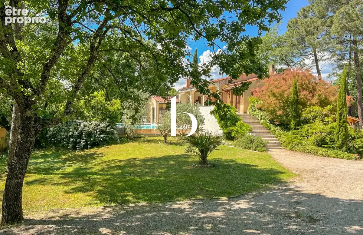 Maison 225 m² à Goudargues  - photo 7