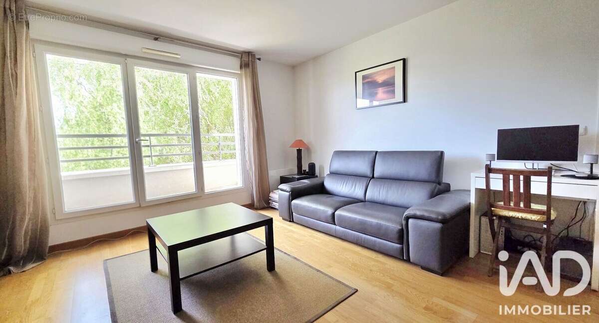 Photo 9 - Appartement à VILLENEUVE-LE-ROI