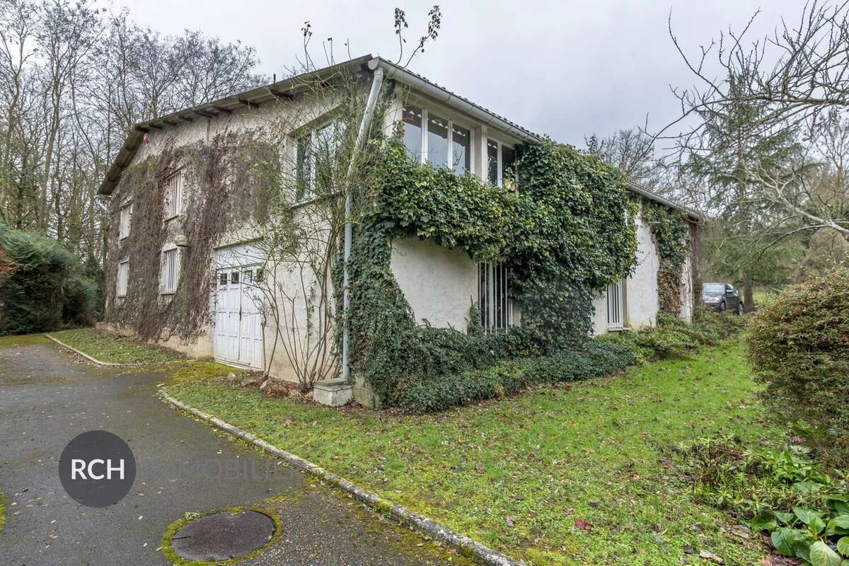 Maison à MONTFORT-L'AMAURY