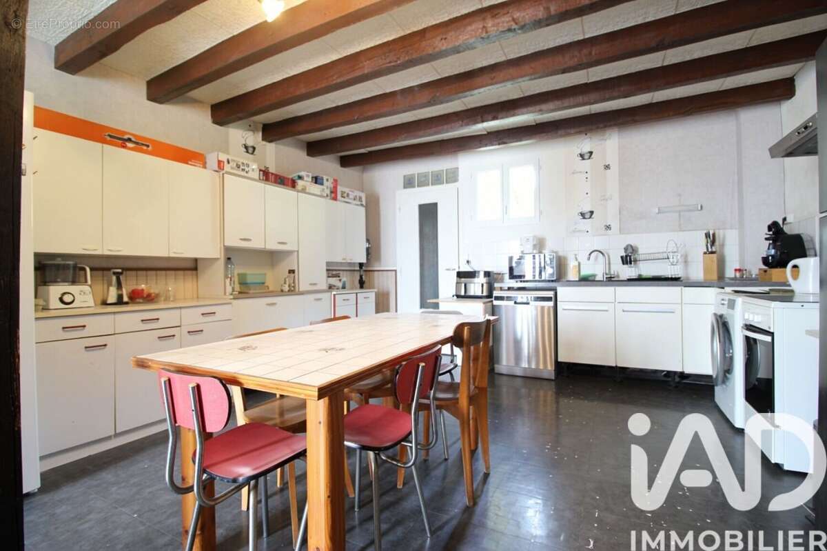Maison 115 m² à Val-Des-Marais  - photo 5