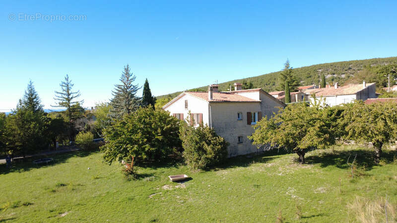 Maison à BANON